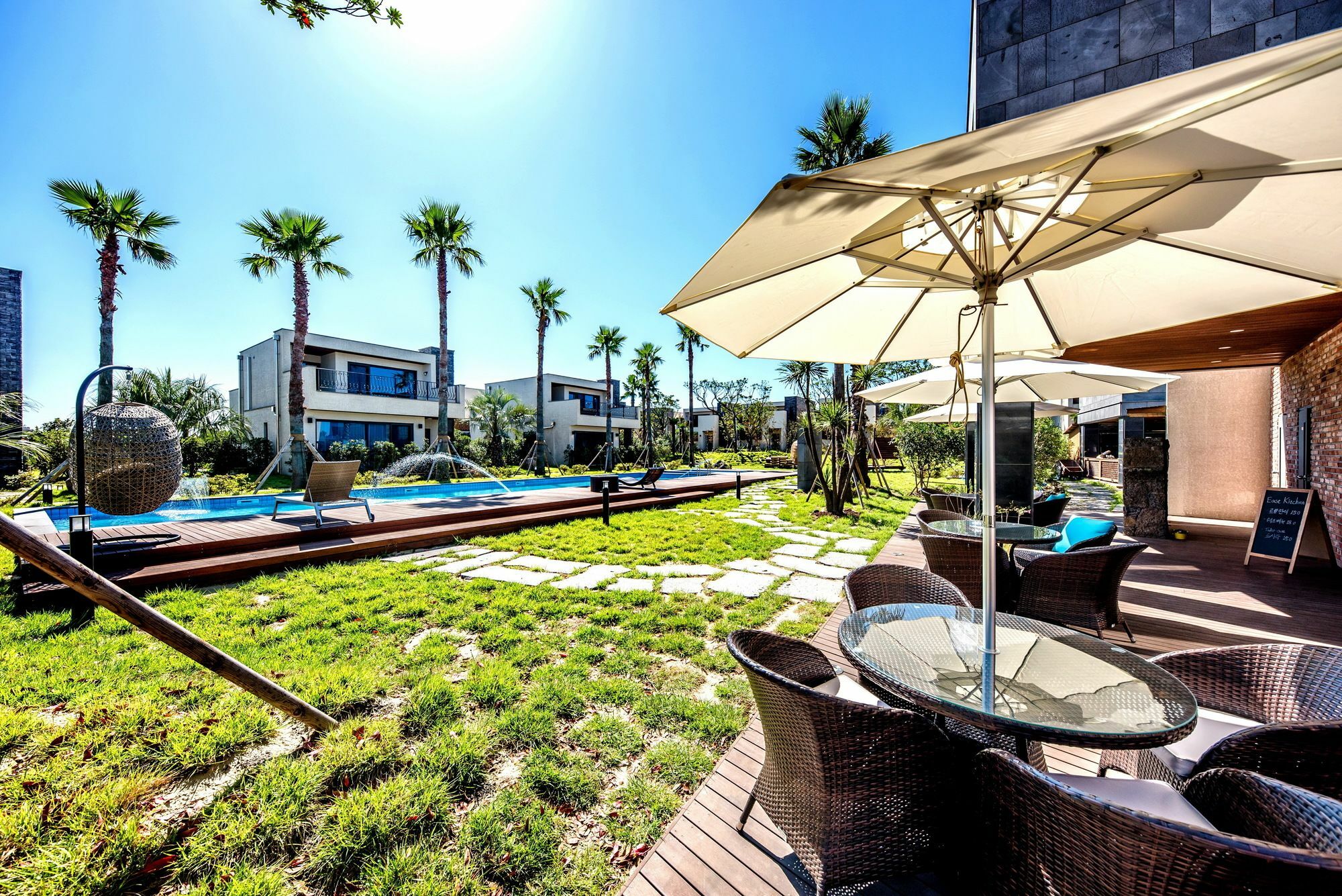 Arts Spa&Poolvilla Jeju Exteriör bild