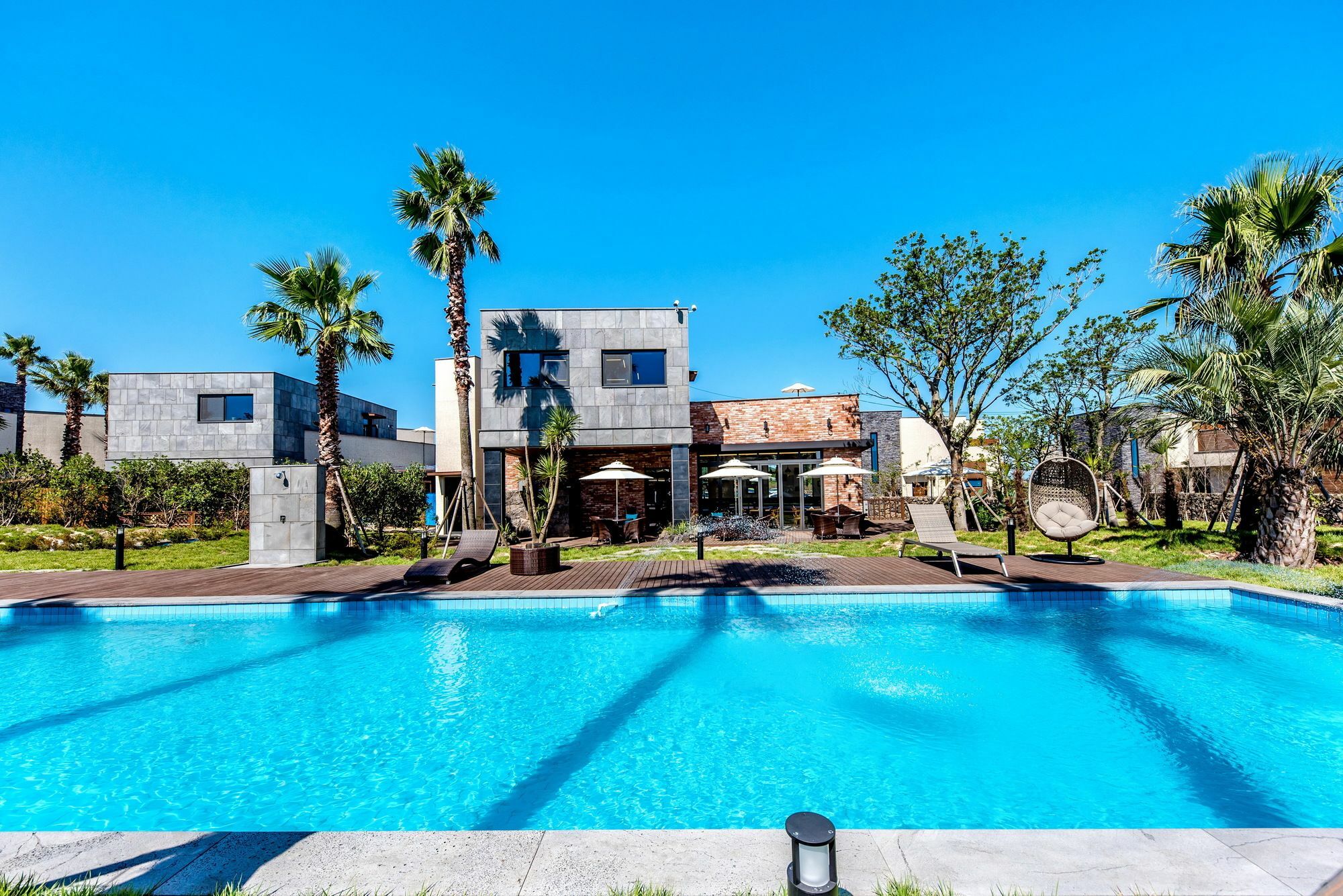 Arts Spa&Poolvilla Jeju Exteriör bild